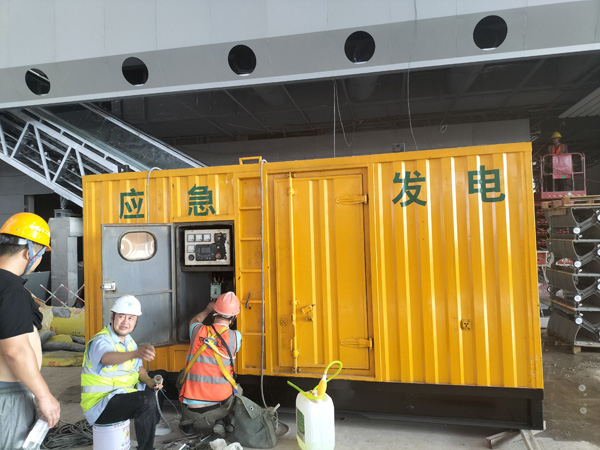 鹿城怎样判断空气滤清器是否需要更换？