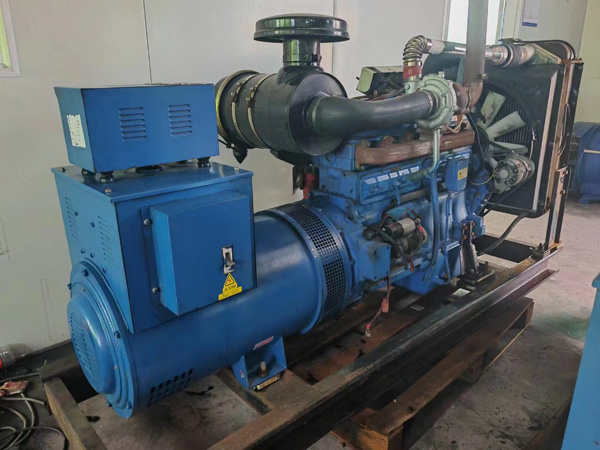 鹿城100kW柴油发电机组使用多级机油有哪些优缺点？